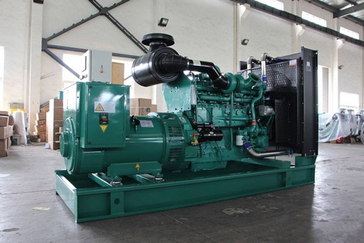 泸定320kw康明斯柴油发电车出租组图片 泸定320kw康明斯柴油发电车出租组图片